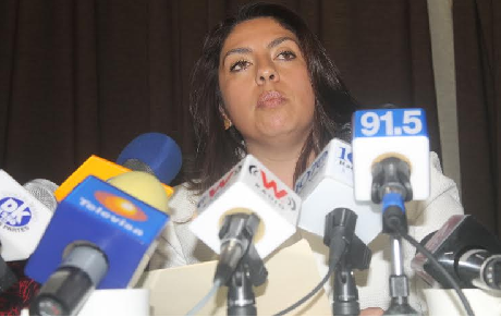 COBIJADA POR LA CORRUPCIÓN, ELISA AYÓN ANUNCIA REGRESO
