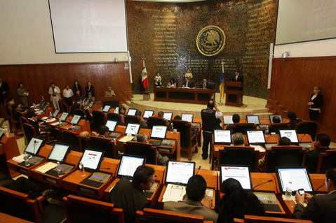 LOS GRANDES SUCESOS DEL 2013 EN JALISCO: SANEAR AL CONGRESO DE JALISCO, PROMESA INCUMPLIDA