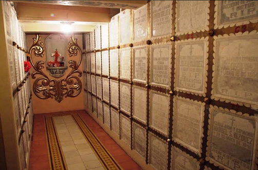 PERIODISMO POSTMODERNO: Mundos raros en Guadalajara
