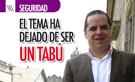 LEGALIZAR LA DROGA “NO ES MARIGUANADA”: ENRIQUE VELÁZQUEZ