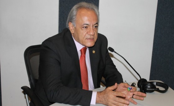 LEOBARDO ALCALÁ TAMBIÉN QUIERE