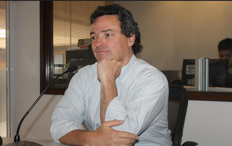“LA TRANSICIÓN DE PERIODISTA A ESCRITOR NO FUE SENCILLA”: DIEGO PETERSEN