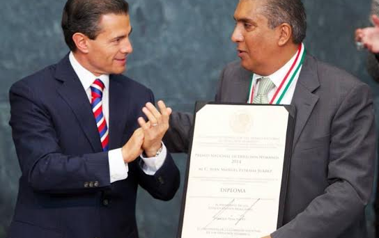SUCESOS DEL 2014: JUAN MANUEL ESTRADA JUÁREZ, PREMIO NACIONAL DE DERECHOS HUMANOS