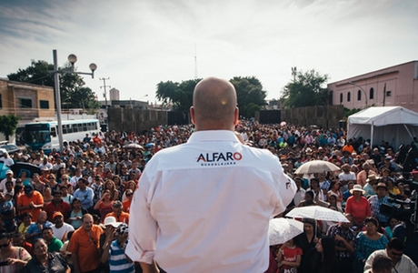 CONTRA LA HISTORIA RECIENTE, ALFARO PODRÍA GANAR DE PUNTA A PUNTA