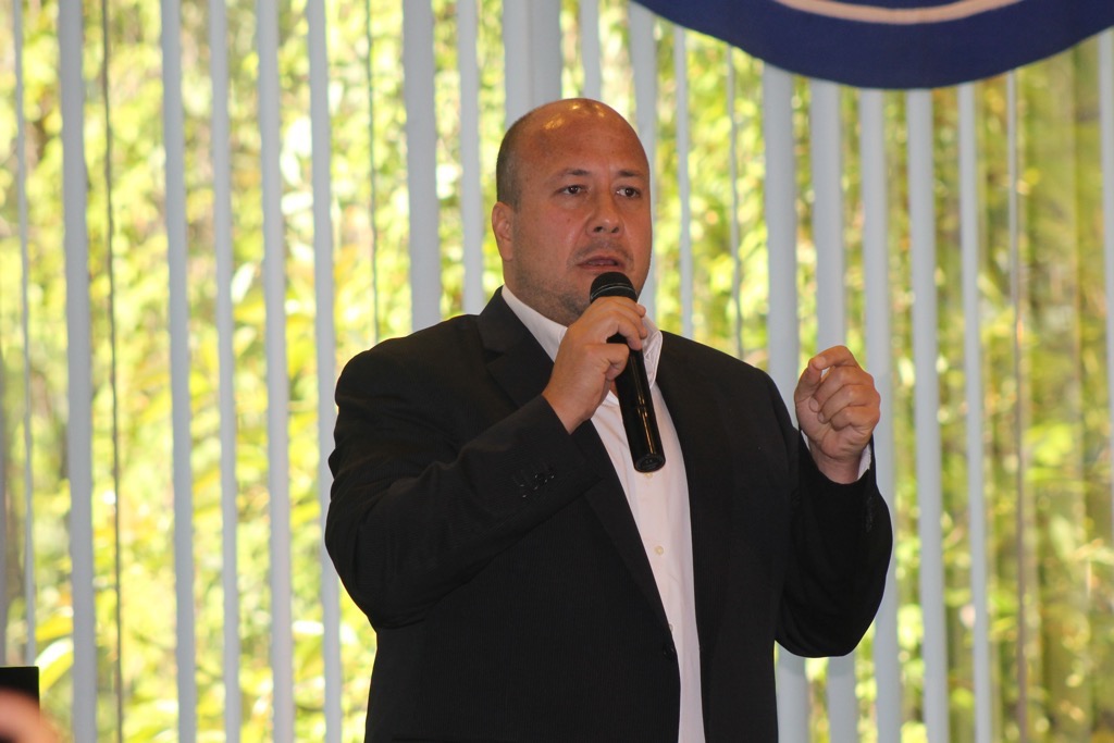 La propuesta de seguridad de Enrique Alfaro está basada en 5 principios como son: Visión Metropolitana, Cultura de la paz, Diseño de nuevas instituciones, Cultura de la legalidad y Gobernanza.