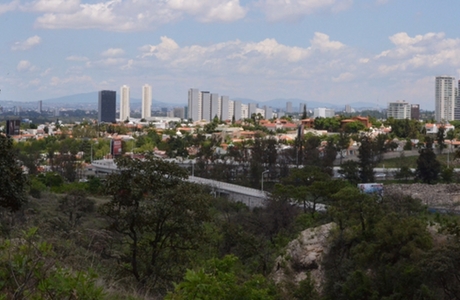 Preparan plan de ordenamiento territorial de la metrópoli