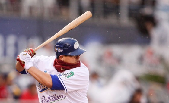 «Vuelacercas» | Charros con lujos y graves carencias