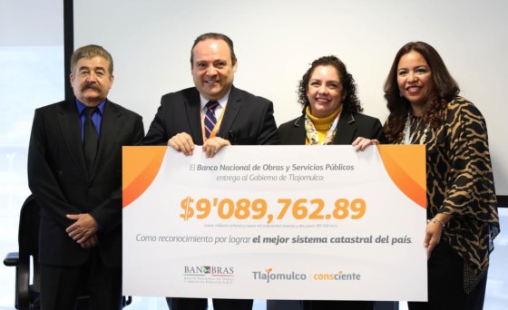 Recibe Tlajomulco reconocimiento por sistema eficiente de recaudación