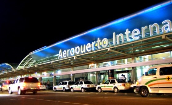 Crítica Constructiva: La TUA será reembolsable; golpe al gandallismo de aeropuertos y aerolíneas