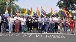 Inaugura Aristóteles marcha del Guadalajara Pride