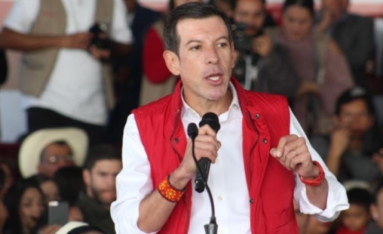 Crónica de la postulación del candidato en el PRI: Cuesta arriba inicia Miguel Castro su carrera por la gubernatura