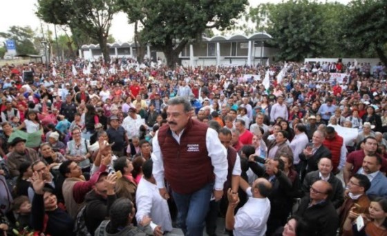 Carlos Lomelí arranca campaña de precandidato: A referendum el destino de la escultura de sincretismo