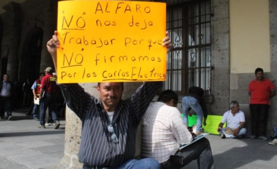 La promesa de Alfaro de “cambiar la historia”, avanza la muerte de las calandrias: Ahogan a calandrieros sentimientos de tristeza, coraje e impotencia
