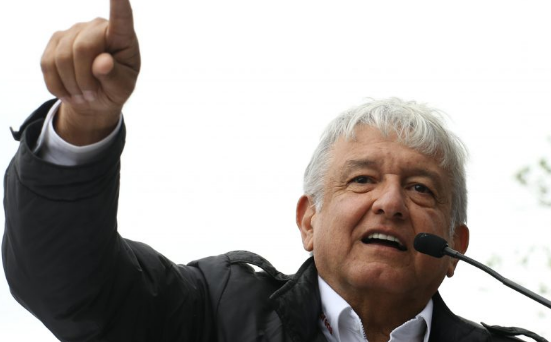 Crítica Constructiva: La constitución moral de AMLO
