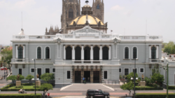 Los Hombres del Poder: La universidad pública a debate
