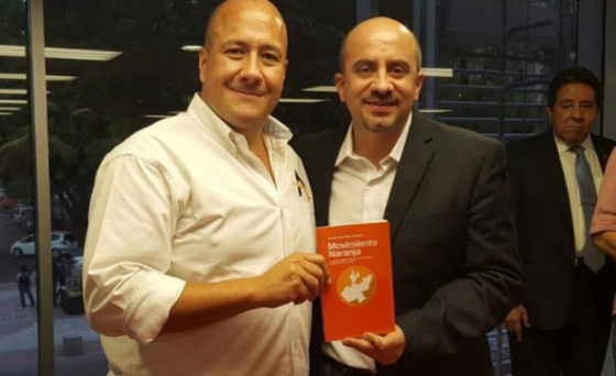 Libro sobre la historia del movimiento naranja: Ismael del Toro, el hombre de la prudencia en el gupo alfarista